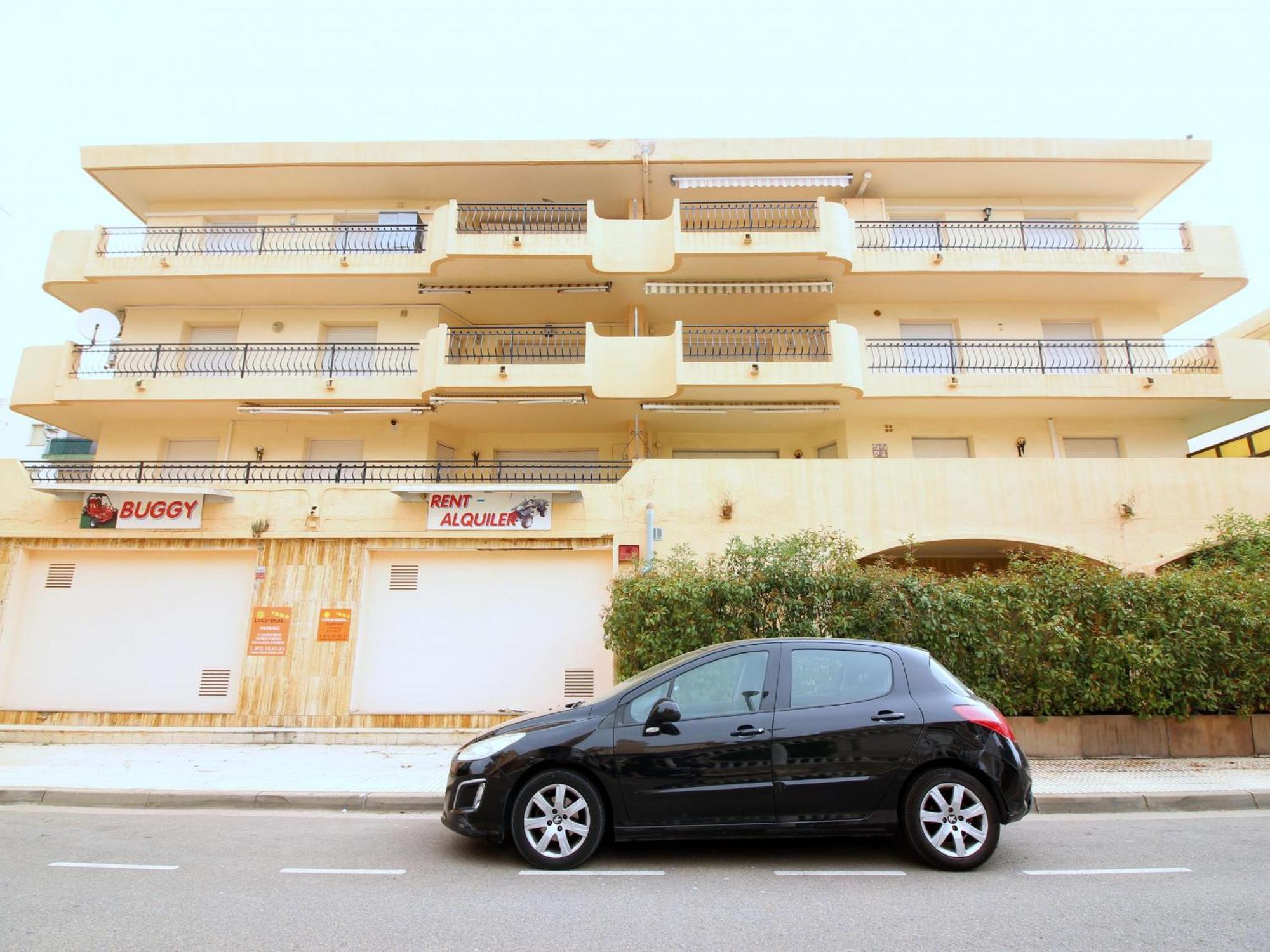 Apartment Centrico Con Terraza, A 350m De La Playa En Santa Margarita - Es-228-108
