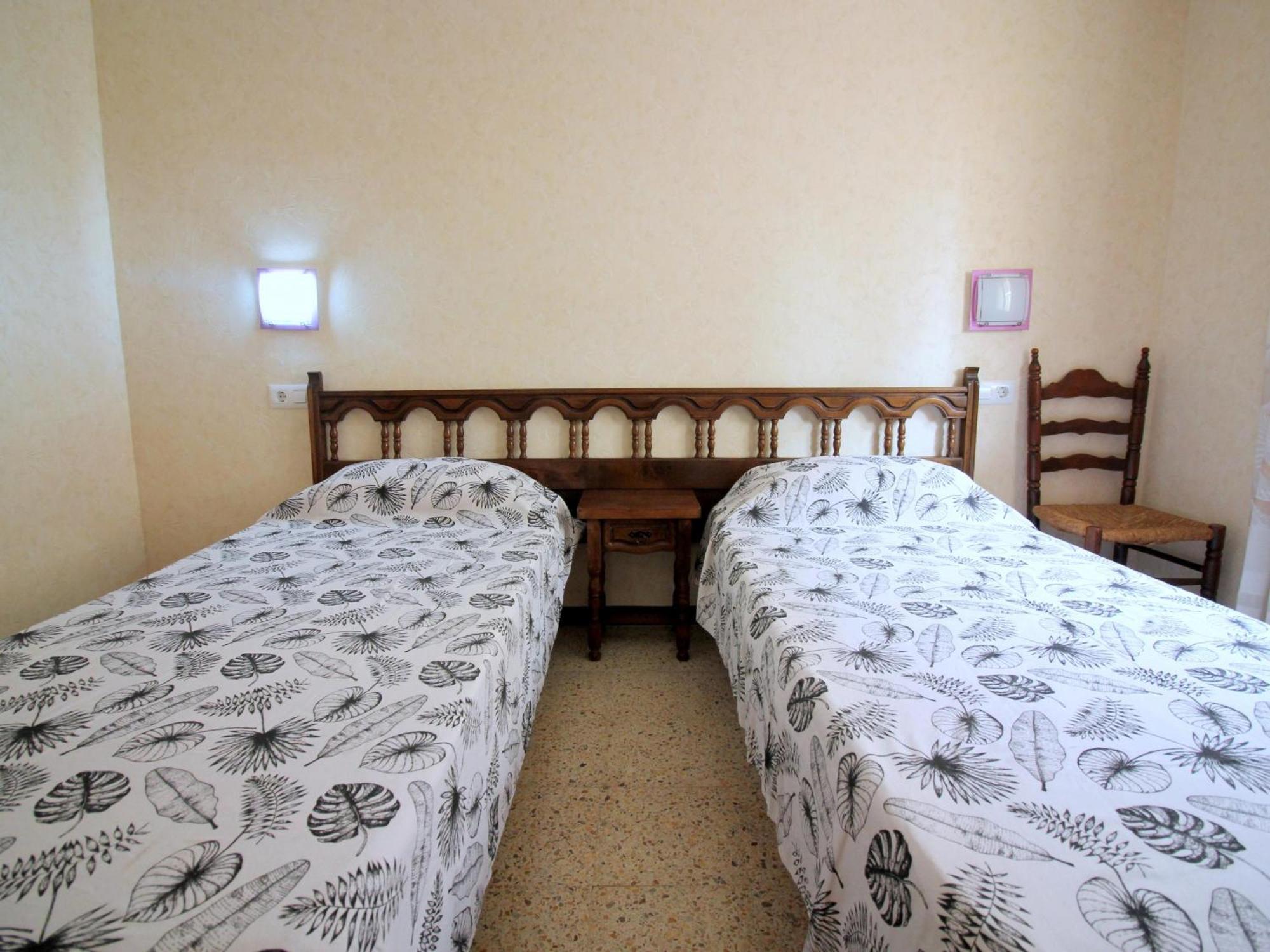 Centrico Con Terraza, A 350m De La Playa En Santa Margarita - Es-228-108 Roses